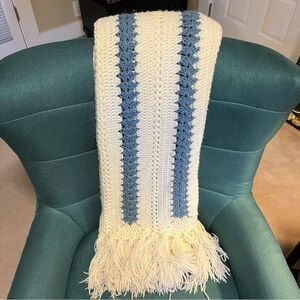 Crochet Fringe Blanket in Cream and Blue, 6ft by 4ft 3.5 in
